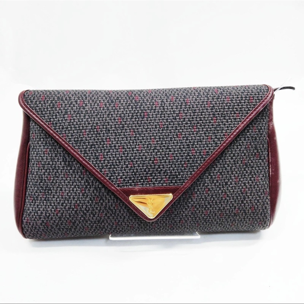 VGT Yves Saint Laurent Leather Clutch